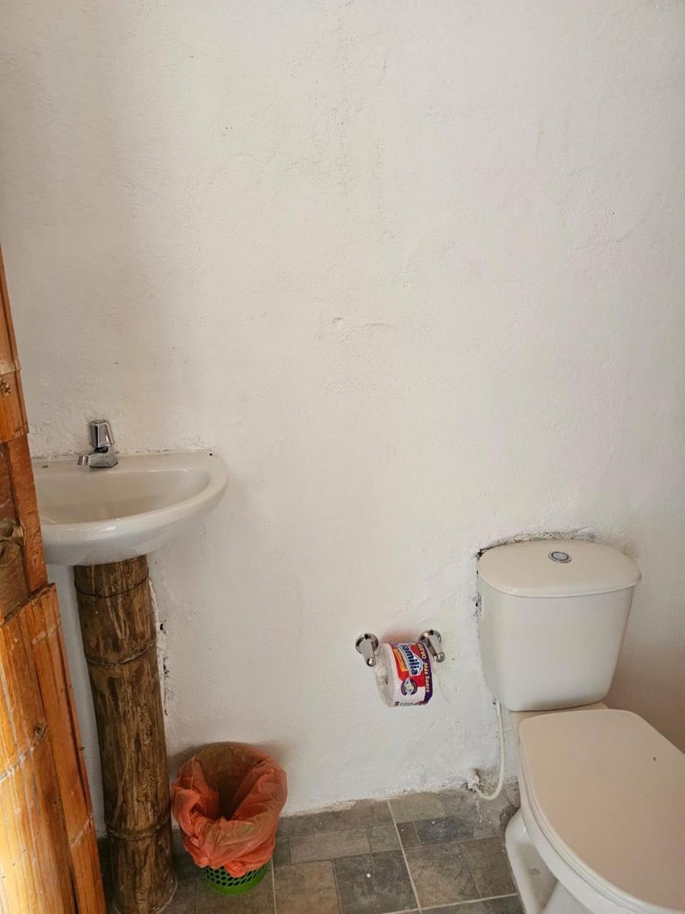 Estadero Los Hoyos Villavieja Kültér fotó