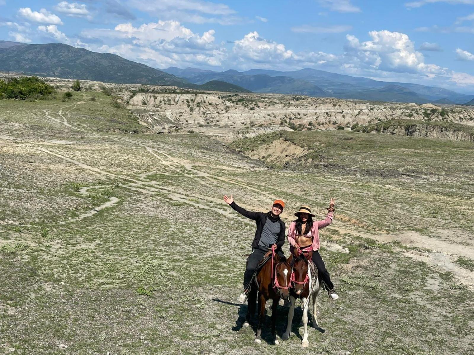 Estadero Los Hoyos Villavieja Kültér fotó